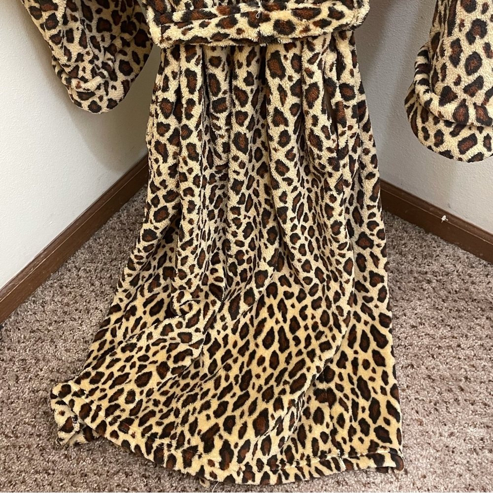 Oscar de la renta ❤️❤️❤️❤️❤️❤️❤️ - Picture 2 of 5